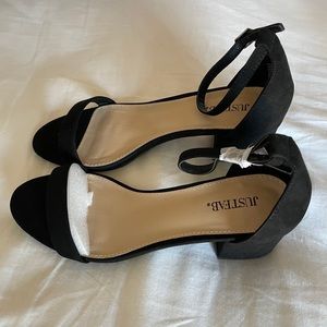 Black heeled sandal
